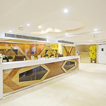 Hotel Aman Imperial Just A Minute Away From New Delhi Railway Station And Connaught Place Buitenkant foto