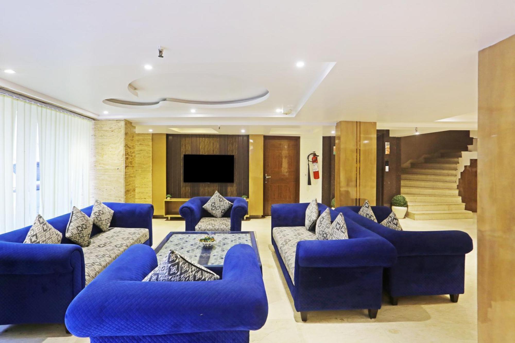 Hotel Aman Imperial Just A Minute Away From New Delhi Railway Station And Connaught Place Buitenkant foto