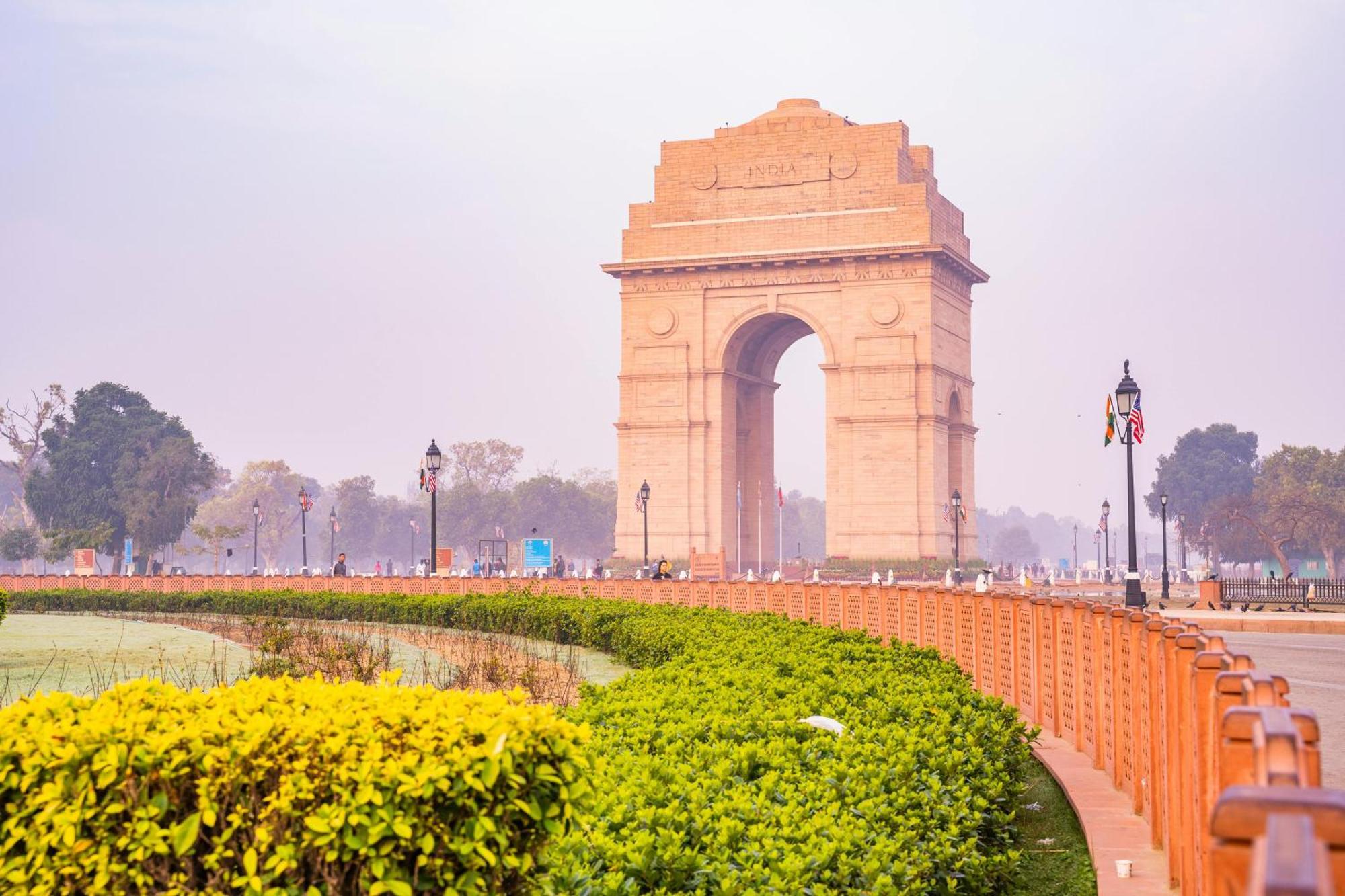 Hotel Aman Imperial Just A Minute Away From New Delhi Railway Station And Connaught Place Buitenkant foto